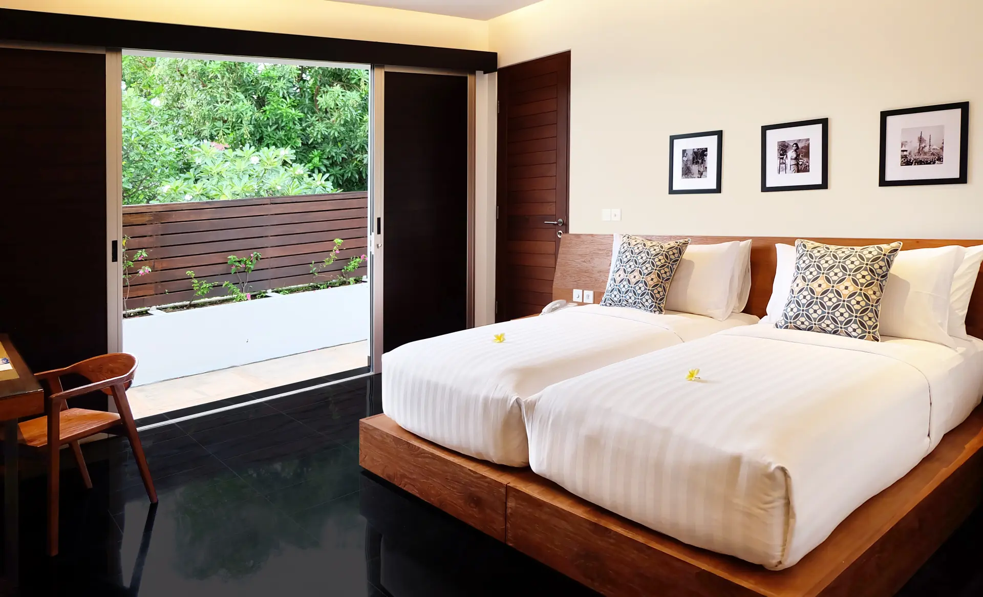 Sun Island Boutique Villas & Spa Seminyak - Two Bedroom Pool Villa (Upper)